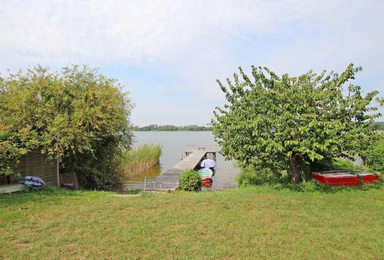 Ferienwohnungen Direkt Am Woblitzsee See 9780 Below Экстерьер фото